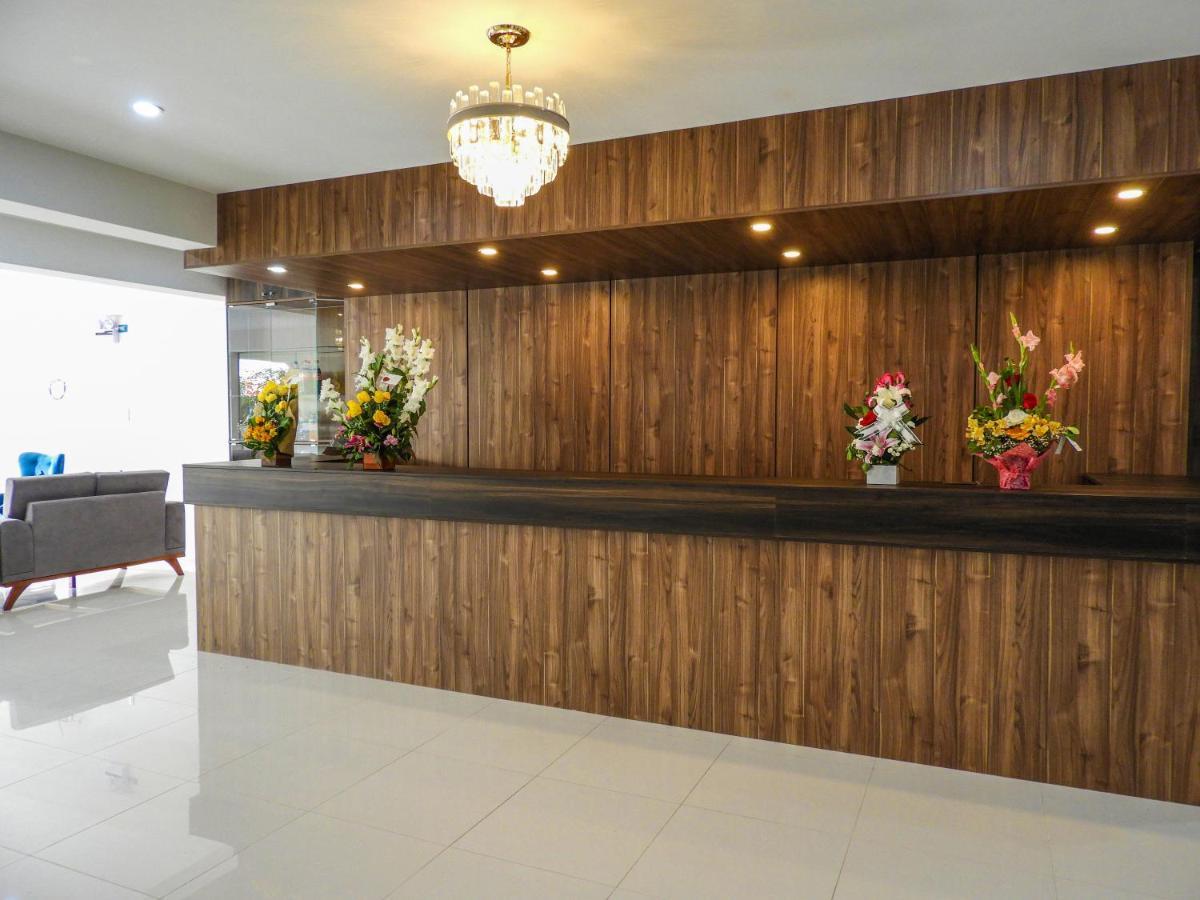 Hotel Cumbre Real Airport - Арекуипа Екстериор снимка